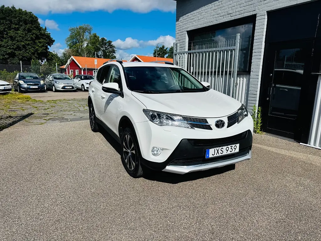Toyota RAV4 2015