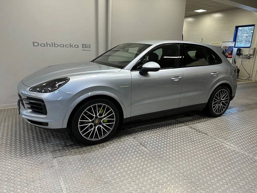 Porsche Cayenne 2022