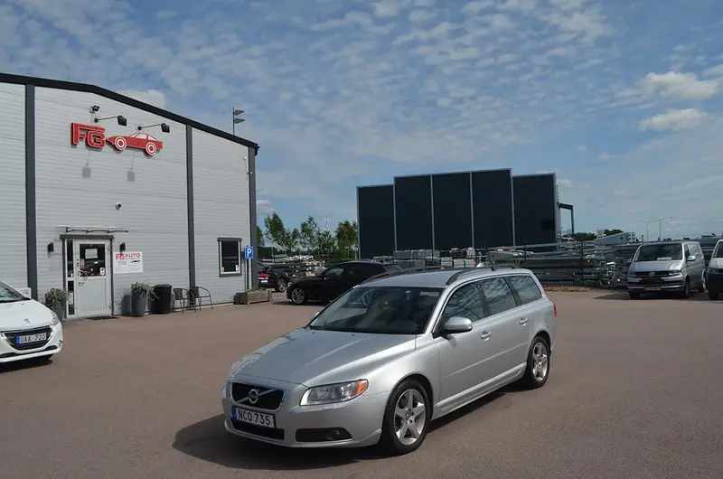 Volvo V70 2013