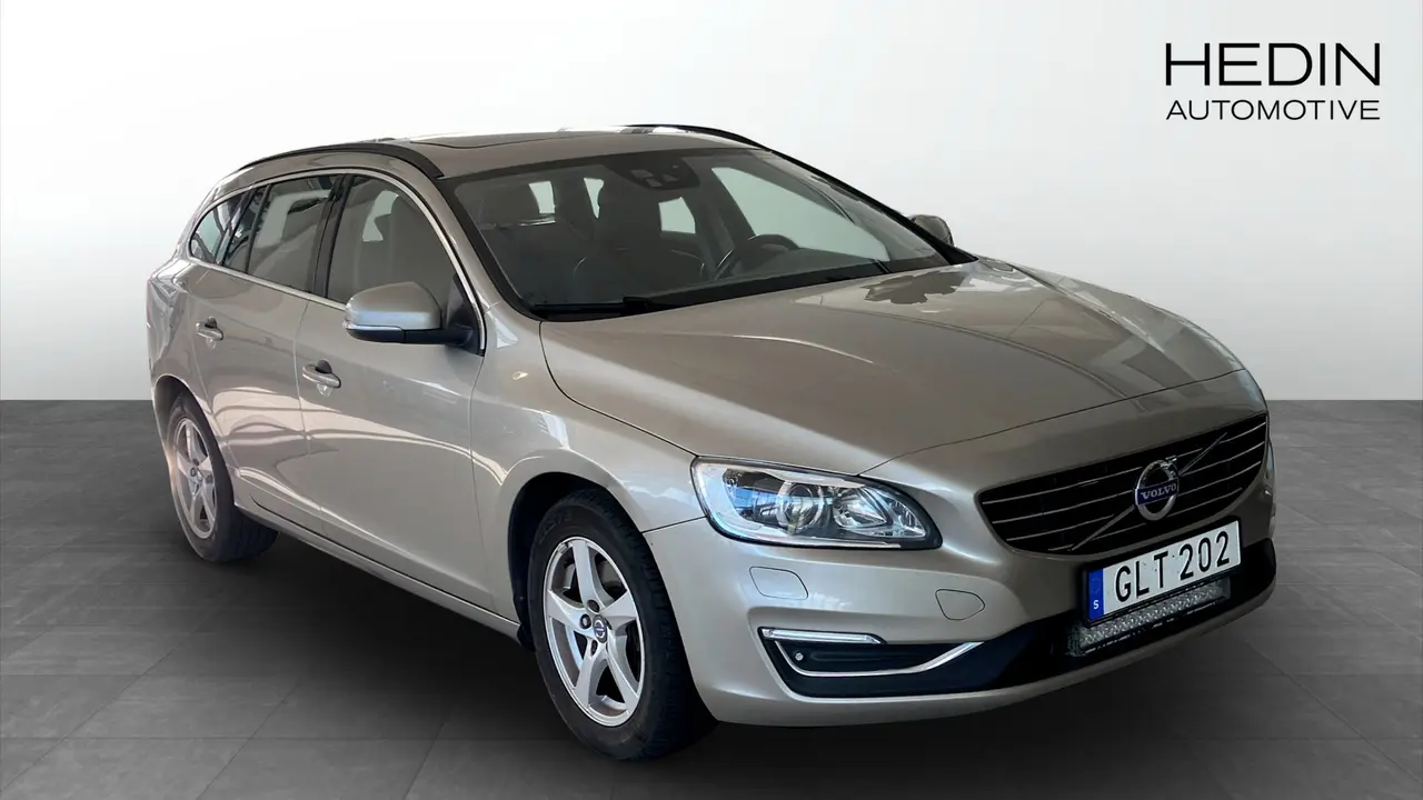 Volvo V60 2015