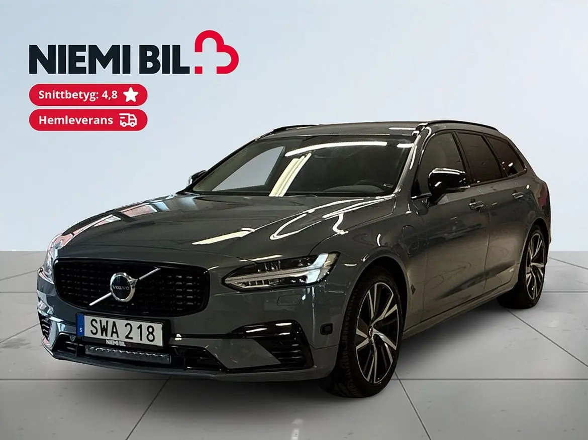 Volvo V90 2023