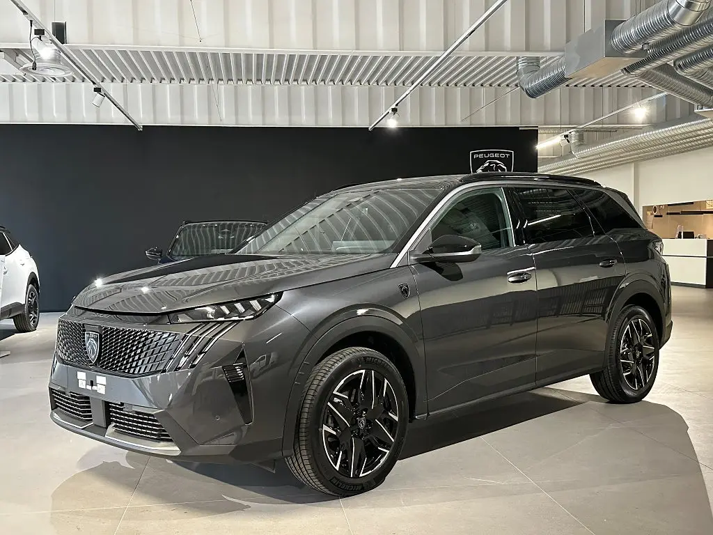 Peugeot 5008 2025