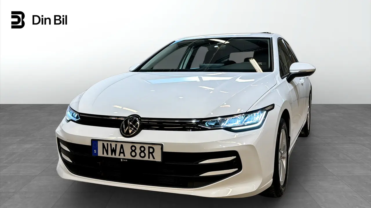 Volkswagen Golf 2025