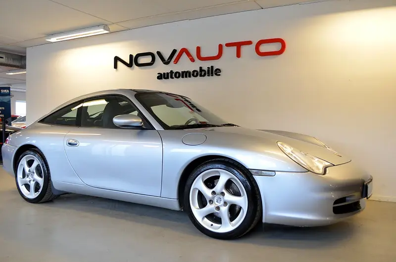 Porsche 911 2003