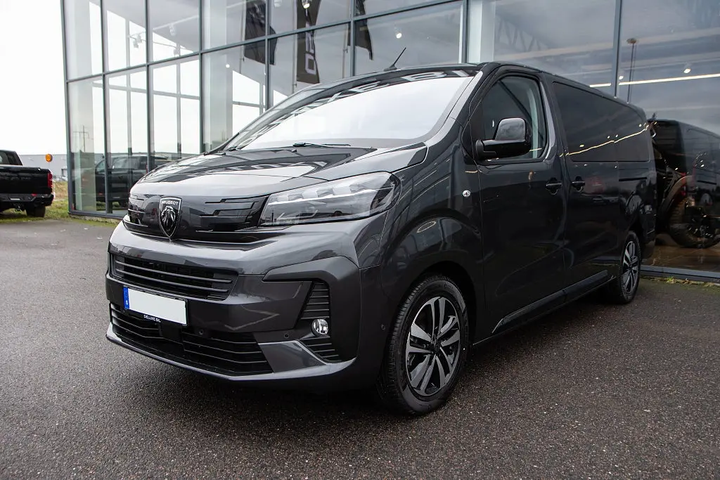 Peugeot Traveller 2026