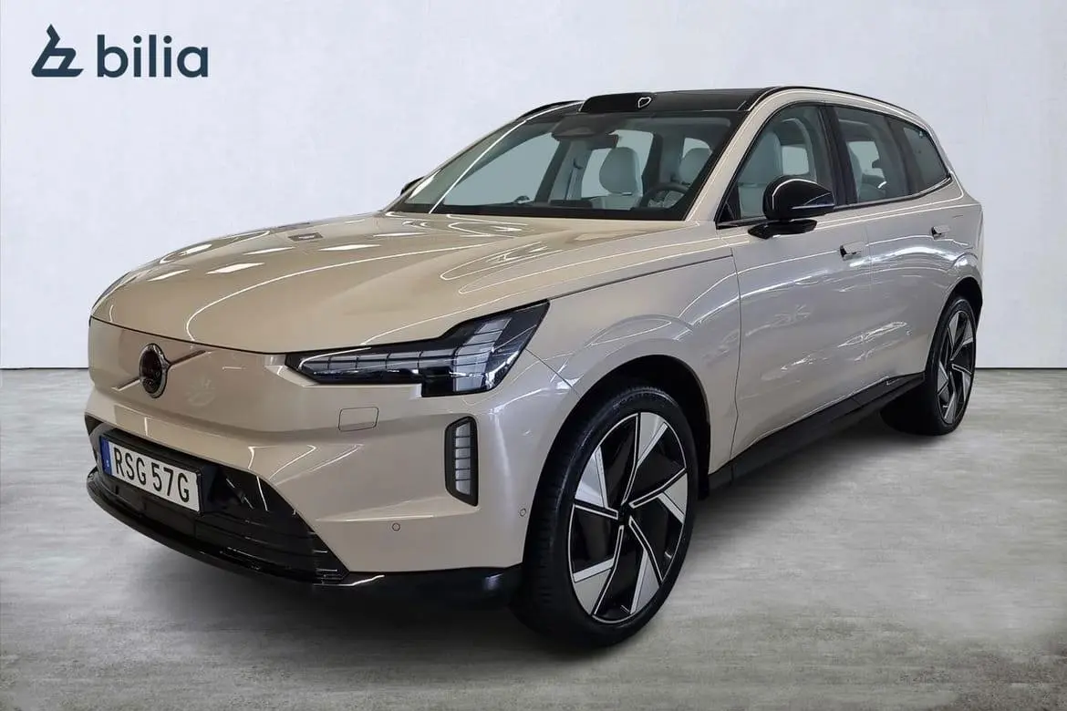 Volvo EX90 2025