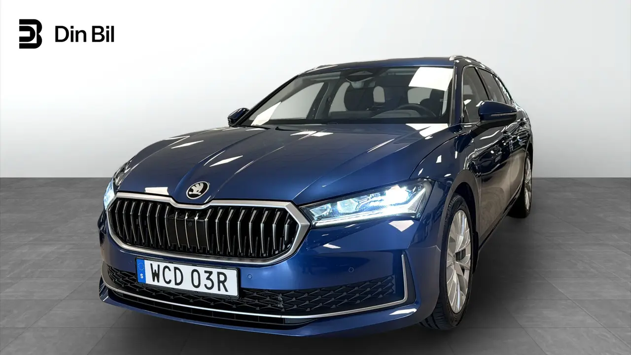 Skoda Superb 2025