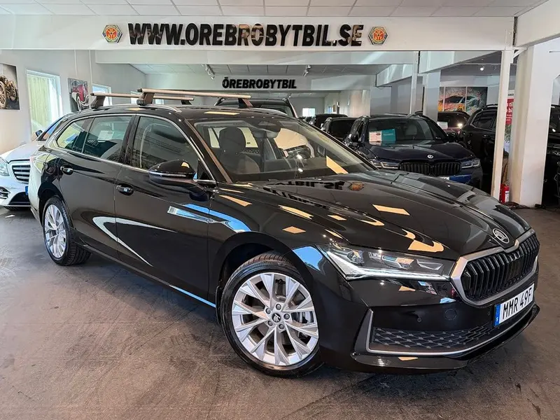 Skoda Superb 2025