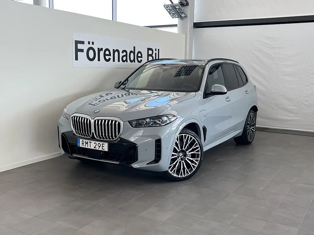 BMW X5 2025