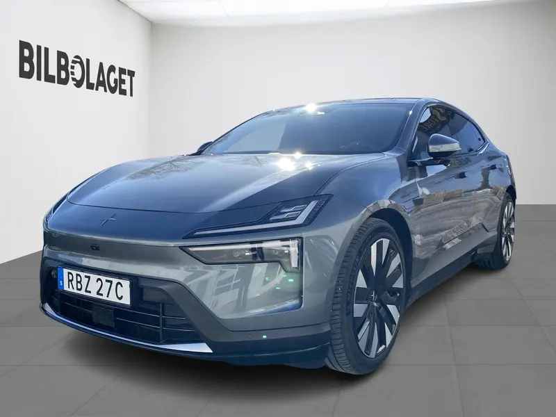 Polestar 4 2025