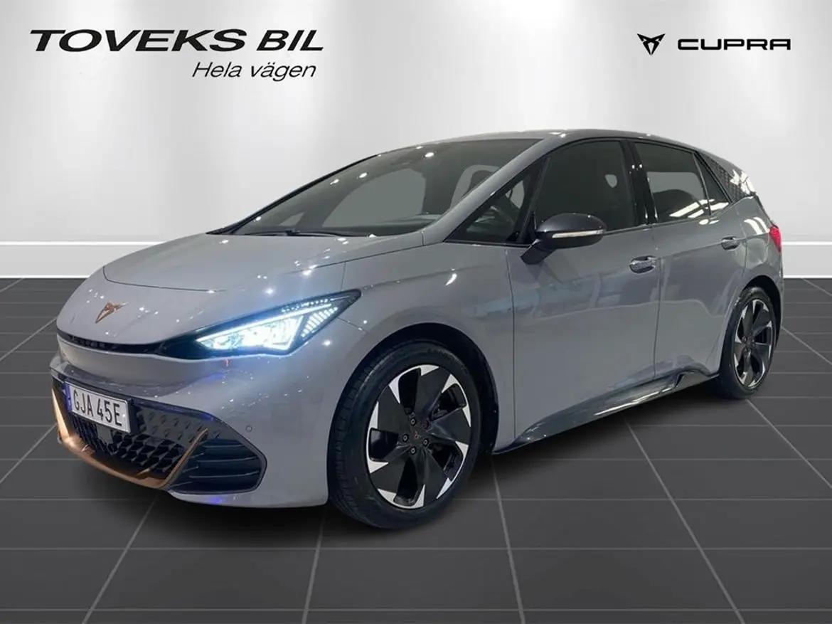 CUPRA Born 2024