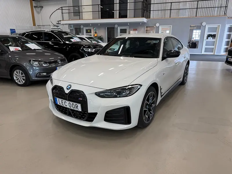 BMW i4 2024
