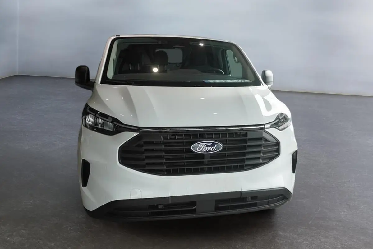 Ford Transit Custom 2027