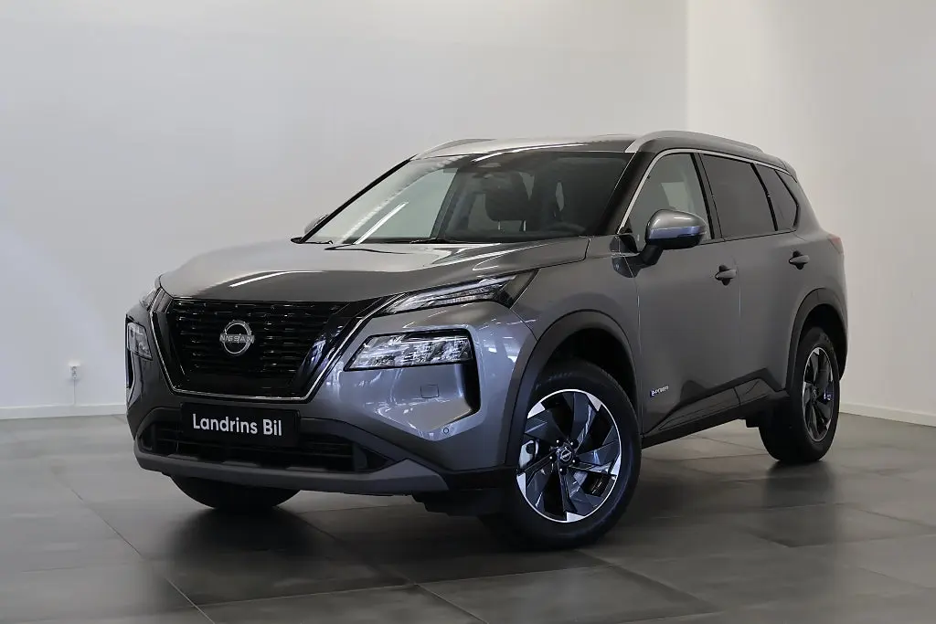Nissan X-Trail 2025