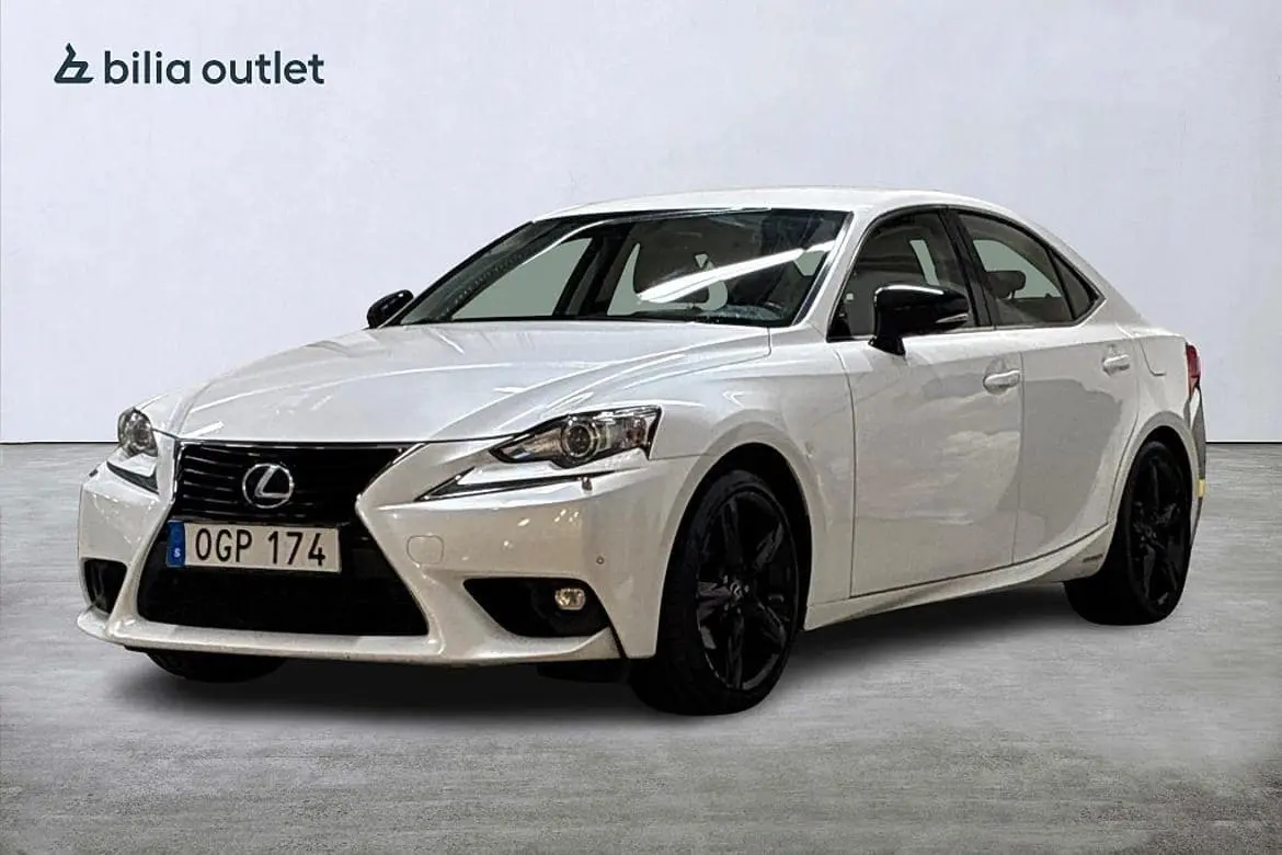 Lexus IS 2016
