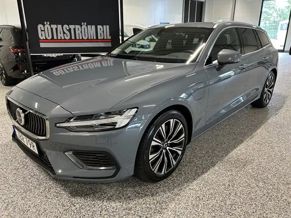 Volvo V60 2023