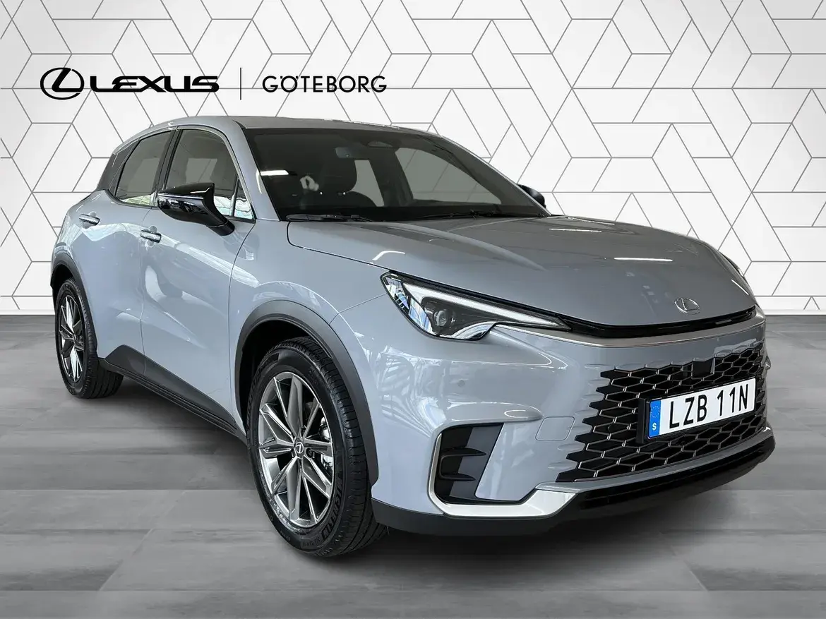 Lexus LBX 2026