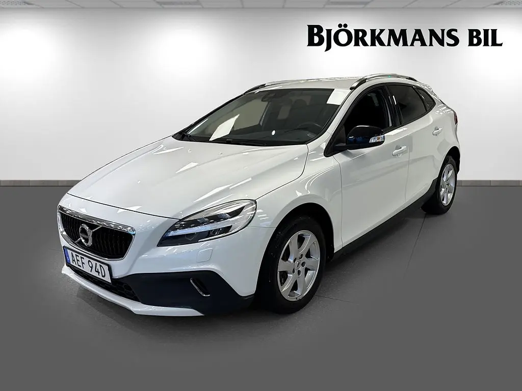 Volvo V40 2019