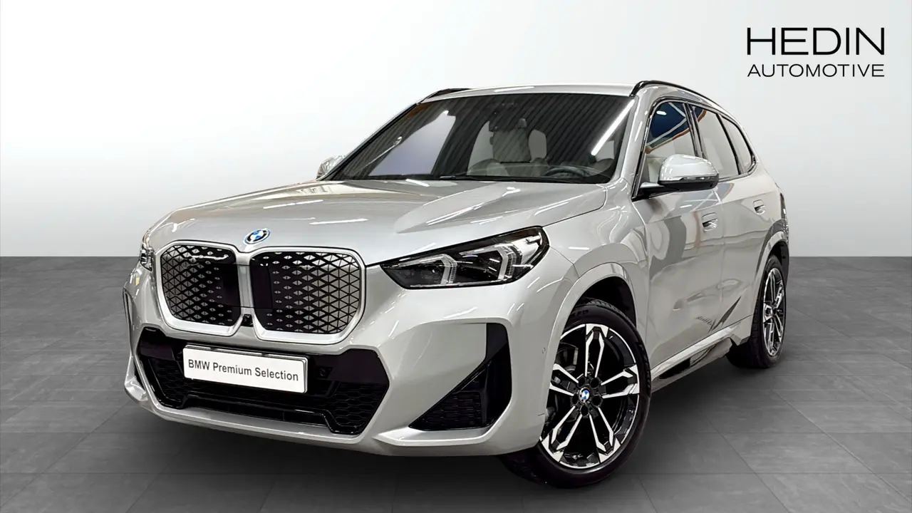 BMW iX1 2026