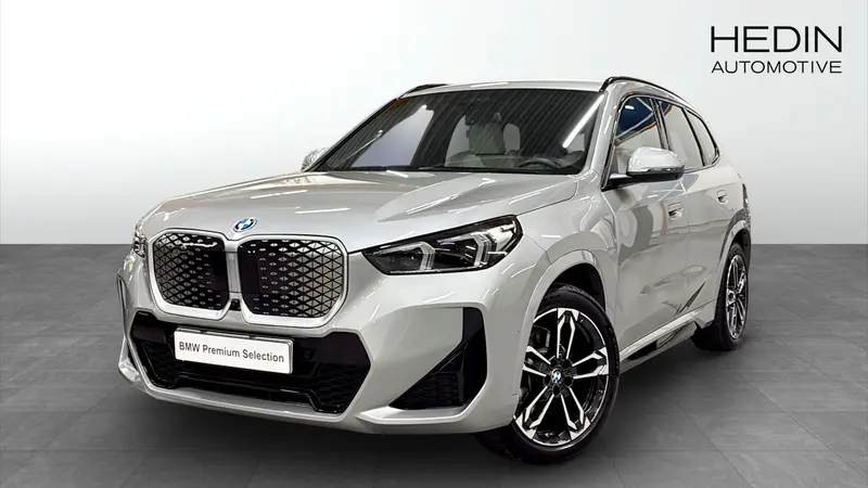 BMW iX1 2026