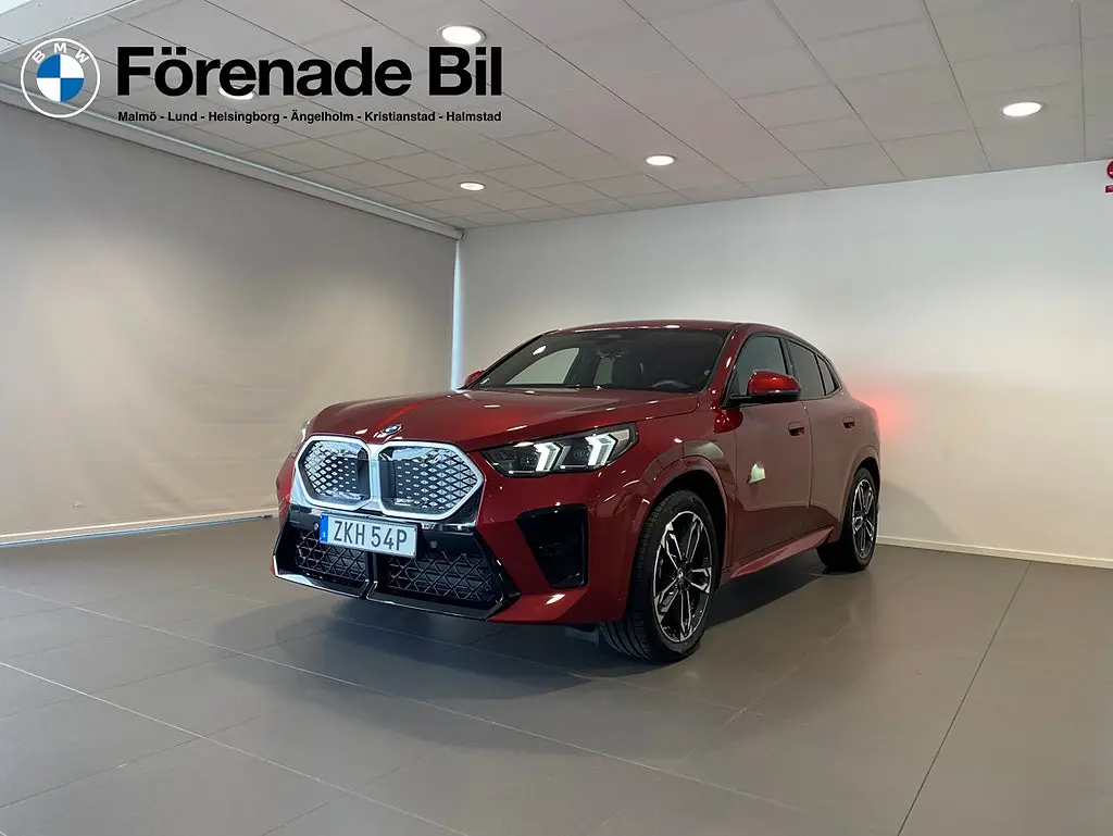 BMW iX2 2025
