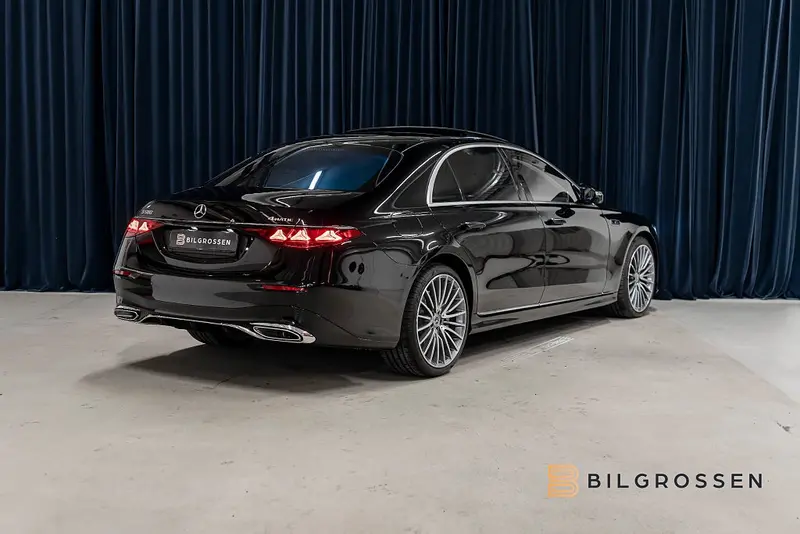 Mercedes-Benz S-Klass 2027