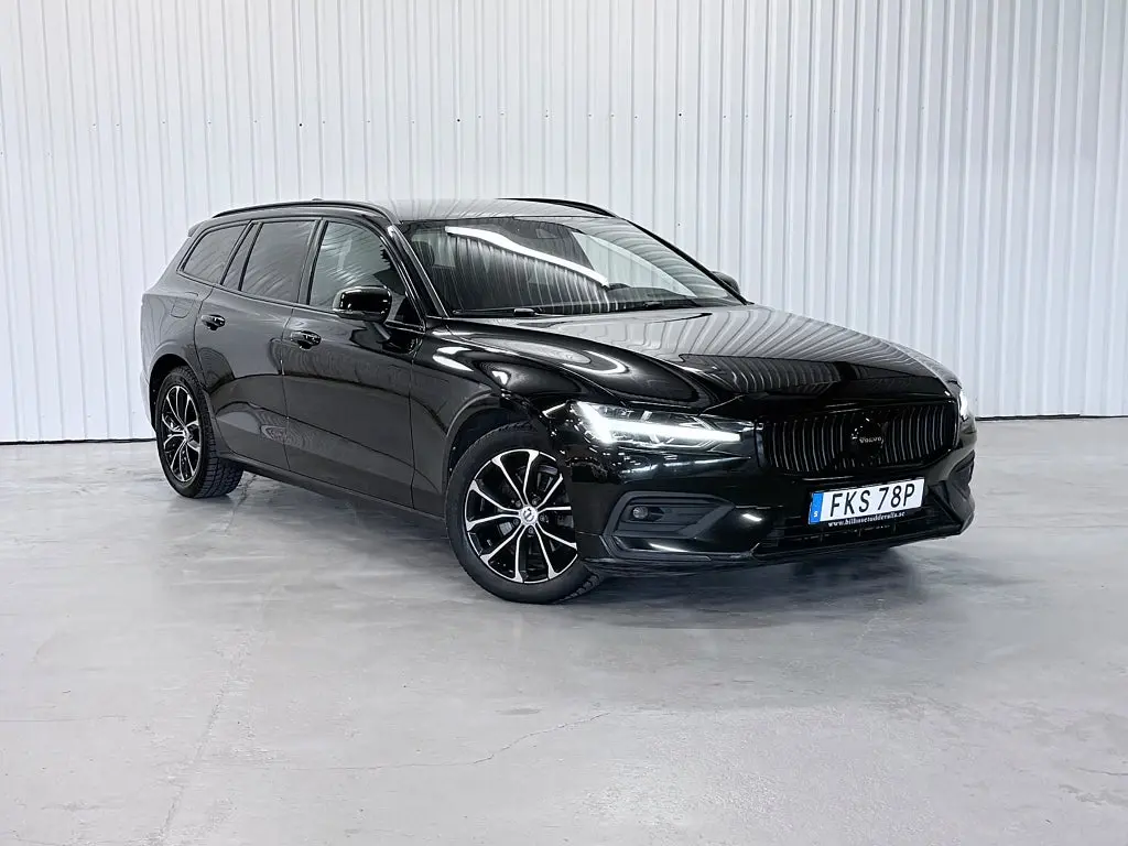 Volvo V60 2022