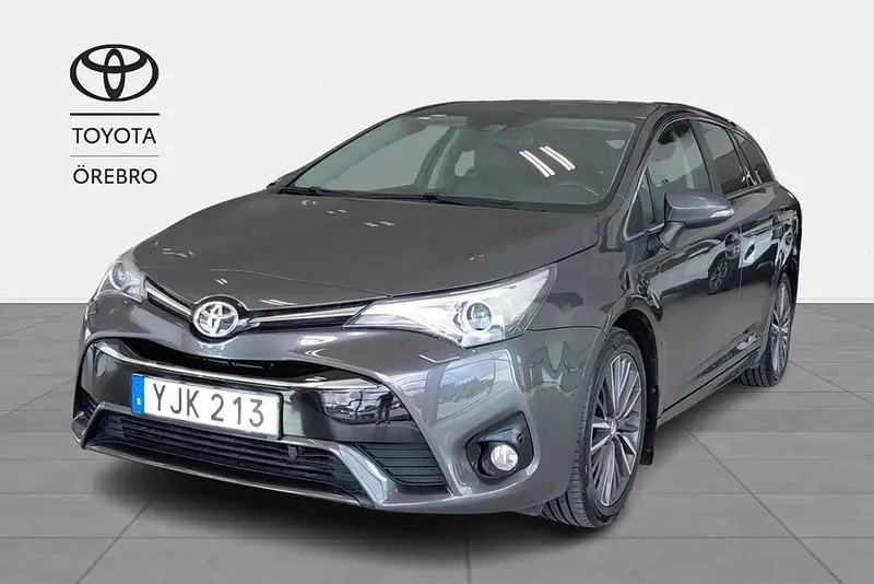Toyota Avensis 2016