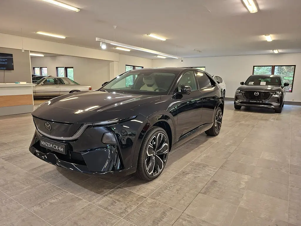 Mazda 6e 2026