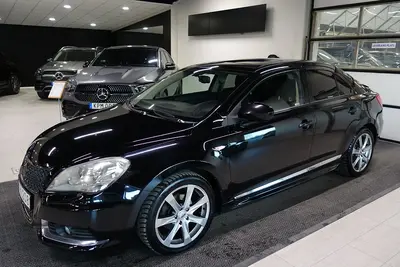 Suzuki Kizashi