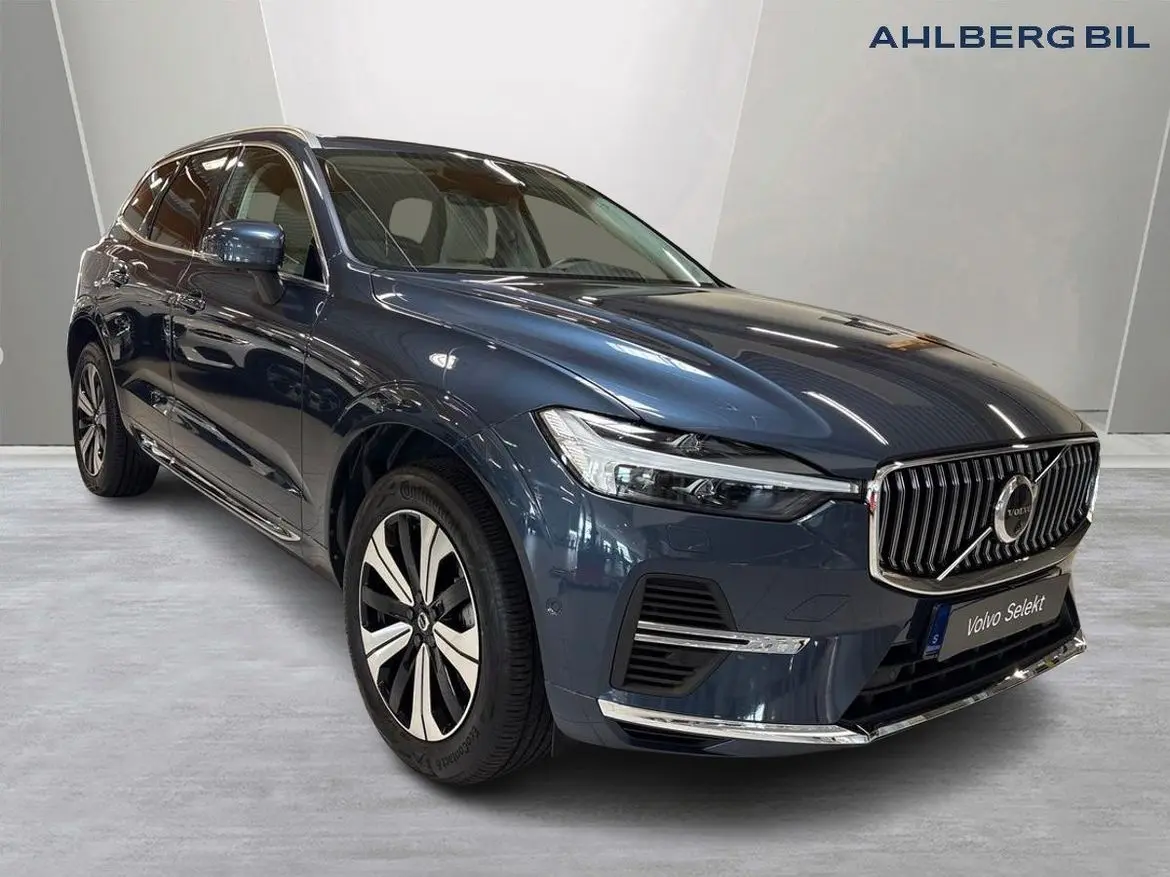 Volvo XC60 2025