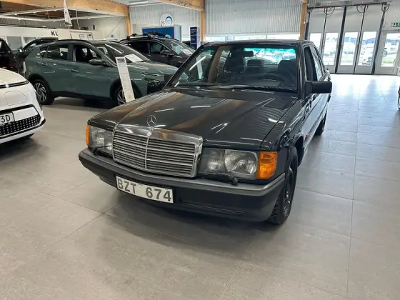 Mercedes-Benz 190