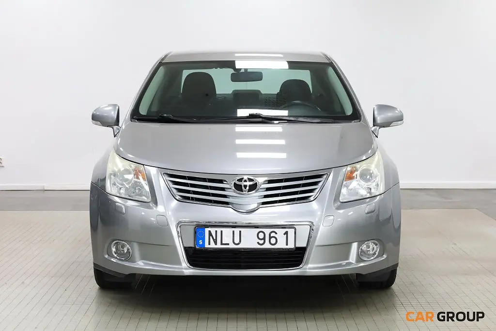 Toyota Avensis 2009