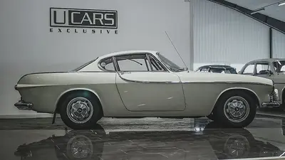 Volvo P1800
