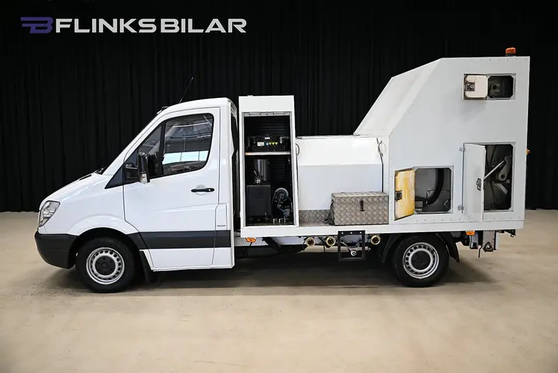Mercedes-Benz Sprinter 2013