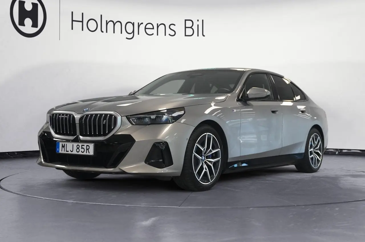BMW i5 2024