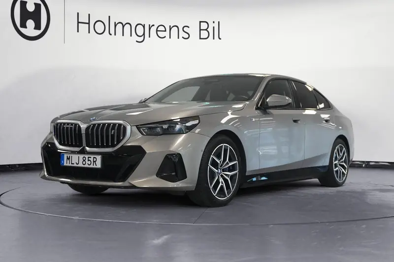BMW i5 2024