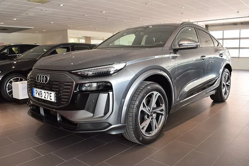Audi Q6 e-tron 2026