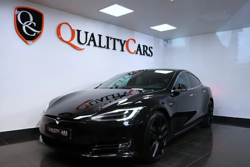 Tesla Model S 2018