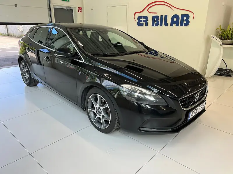 Volvo V40 2016