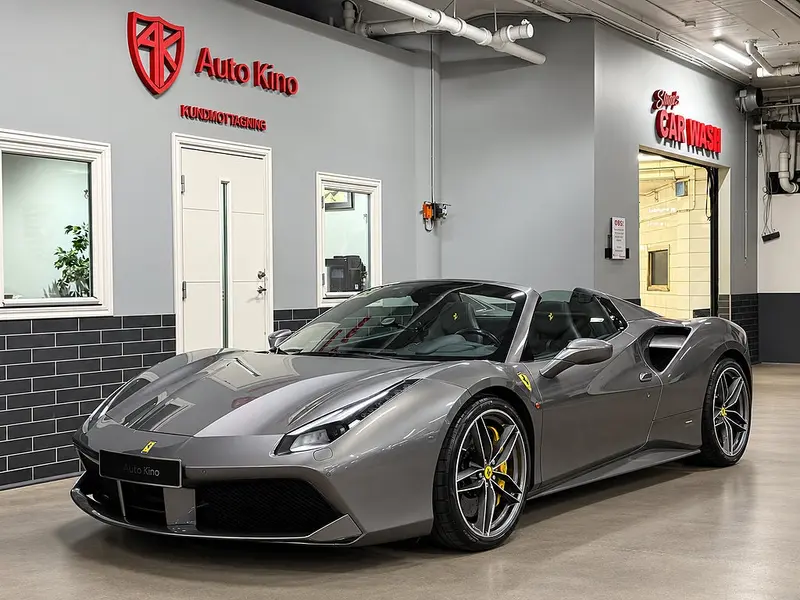 Ferrari 488 2018