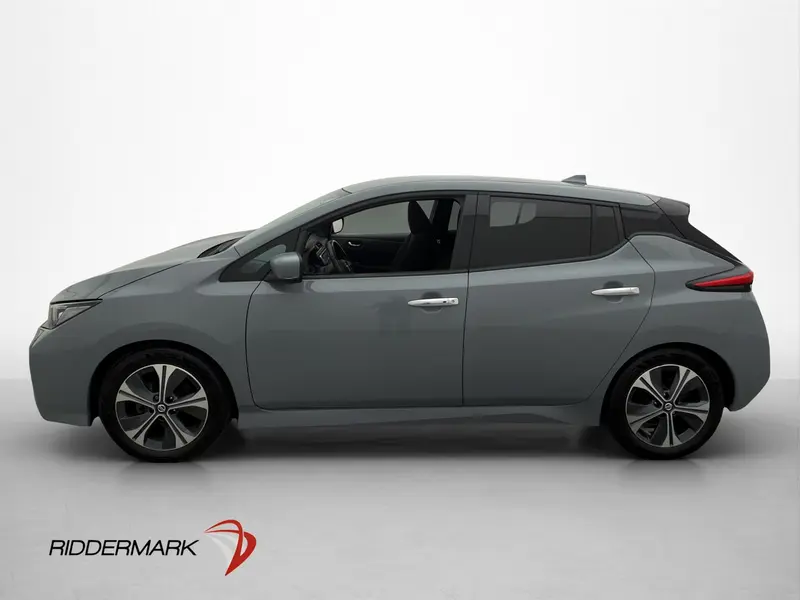 Nissan Leaf 2021