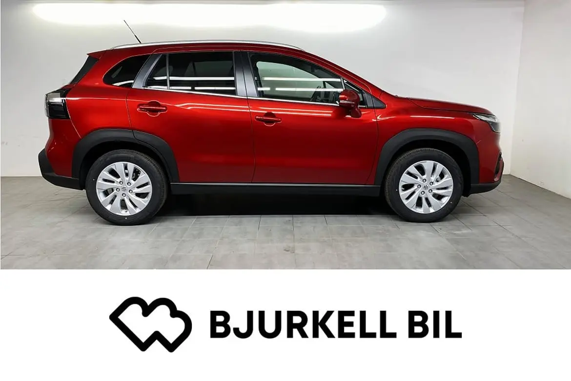 Suzuki S-Cross 2025