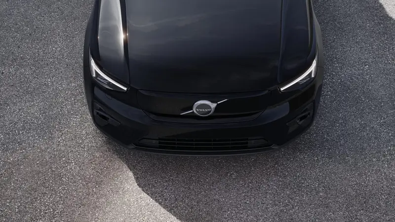 Volvo EX40 2027