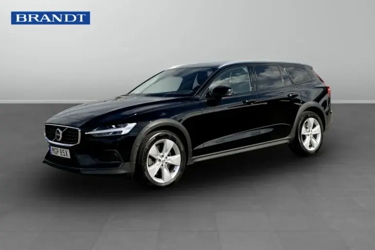 Volvo V60 2023