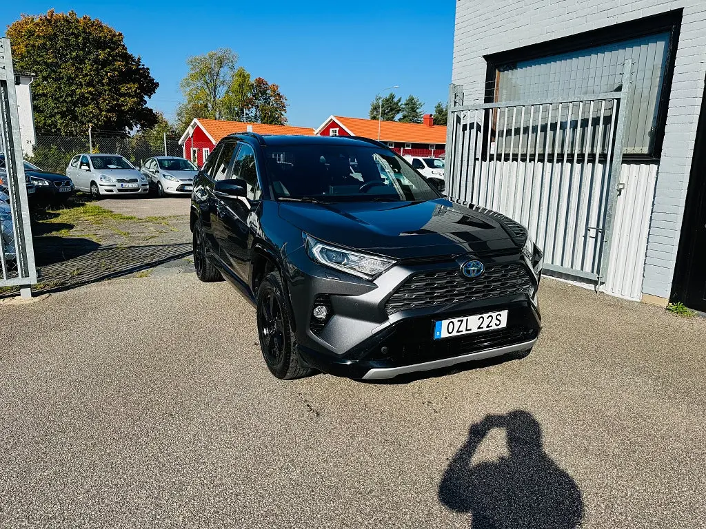 Toyota RAV4 2021