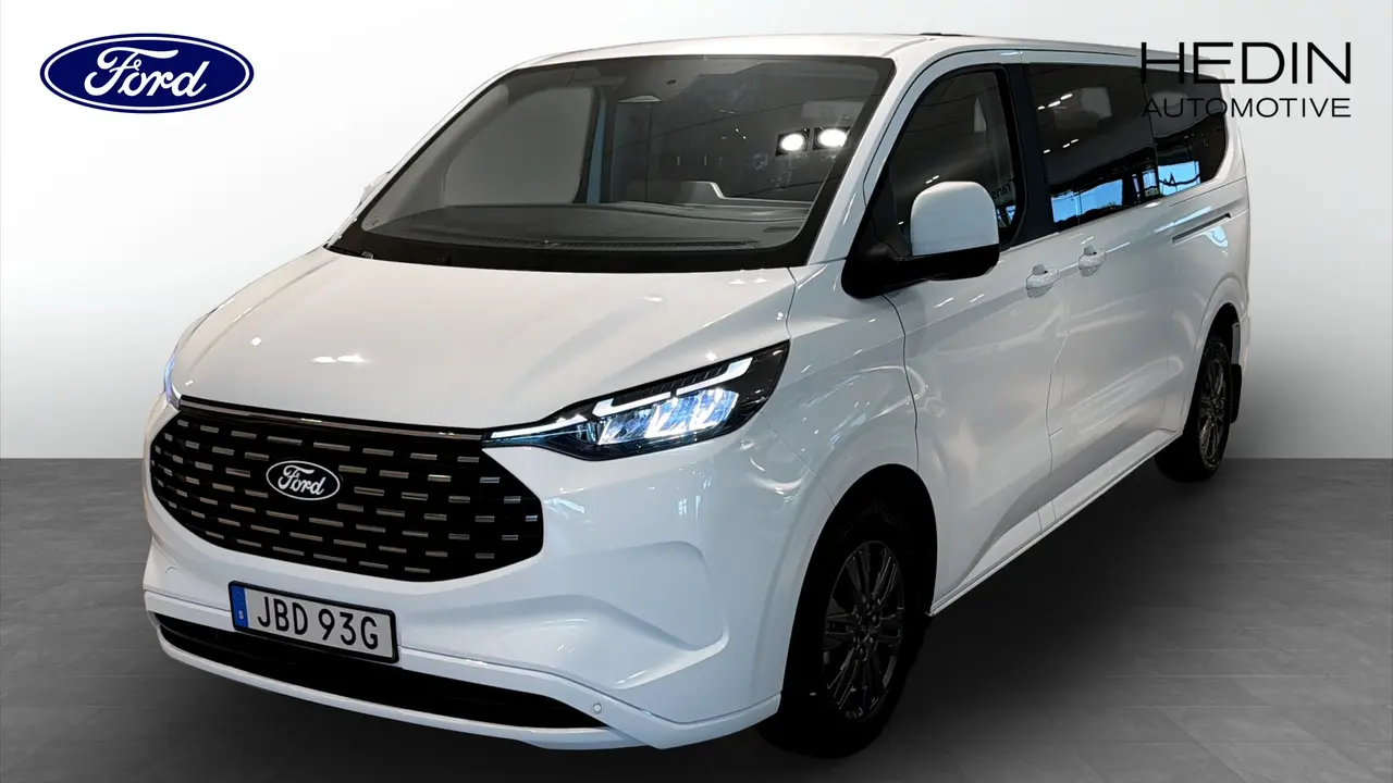 Ford Tourneo 2025