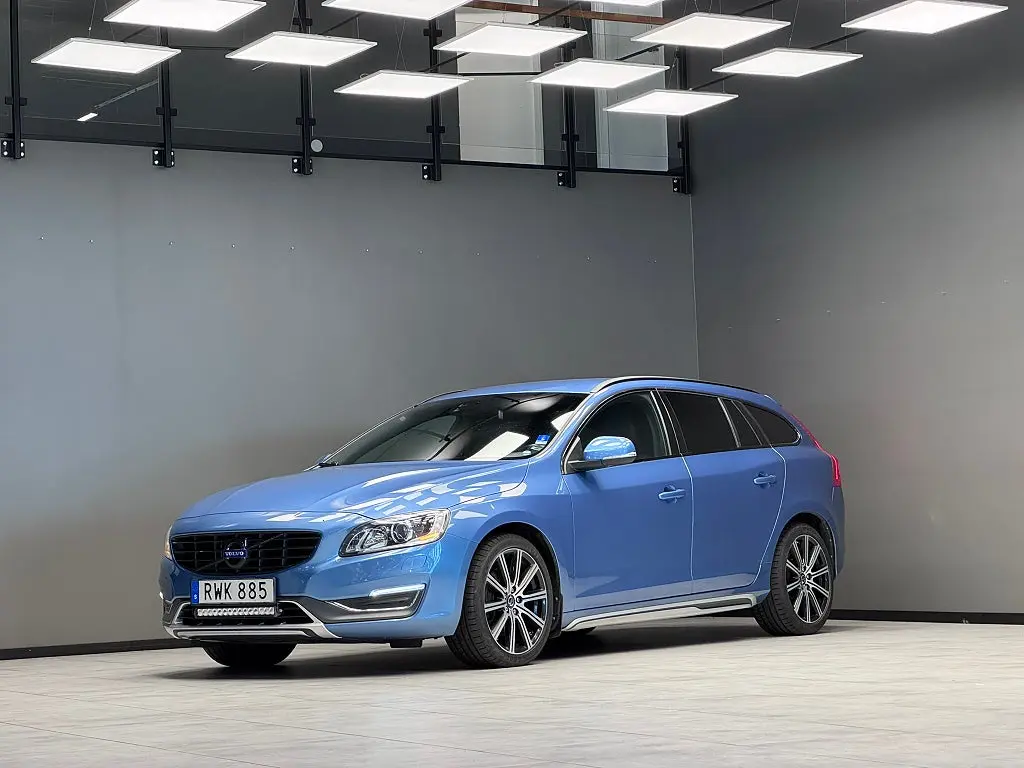 Volvo V60 2015