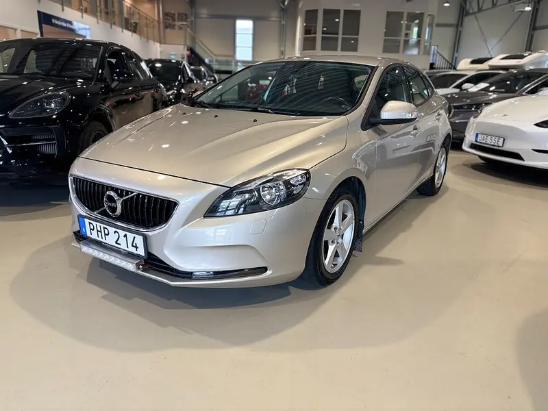Volvo V40 2017