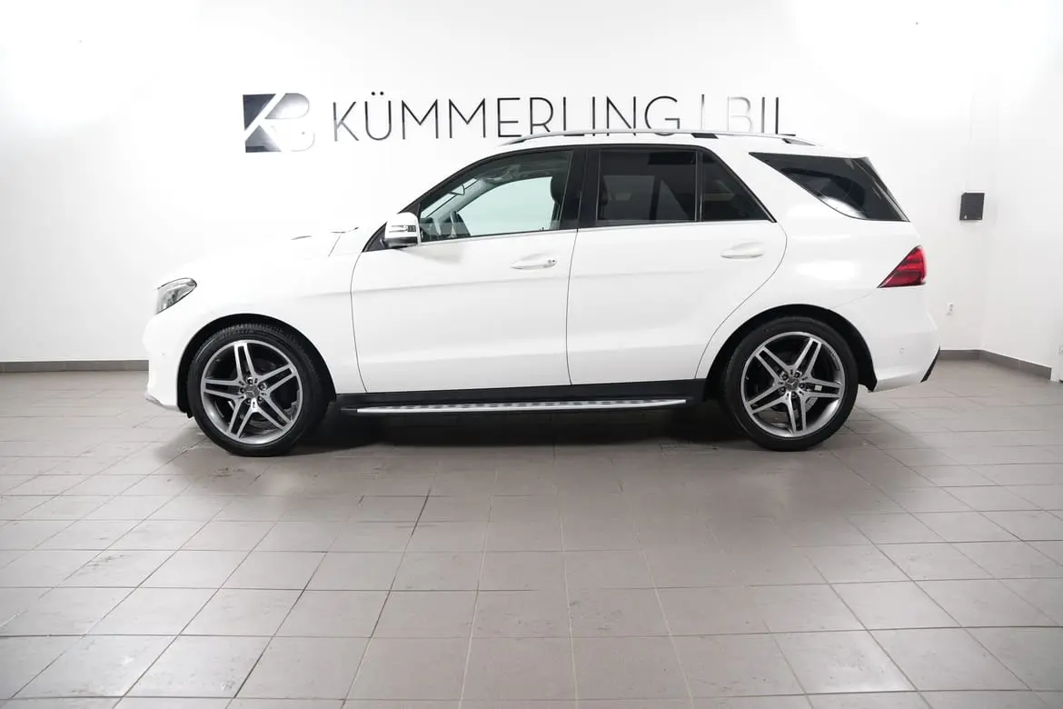 Mercedes-Benz GLE 2016